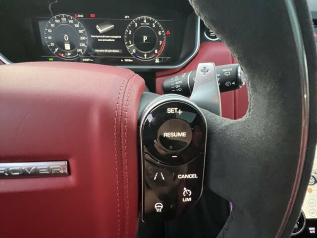 Білий Ленд Ровер Range Rover Sport, об'ємом двигуна 3 л та пробігом 40 тис. км за 72999 $, фото 20 на Automoto.ua