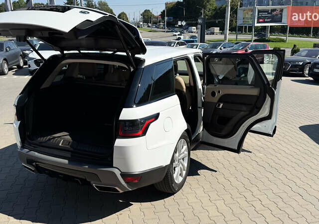 Білий Ленд Ровер Range Rover Sport, об'ємом двигуна 3 л та пробігом 39 тис. км за 75000 $, фото 26 на Automoto.ua