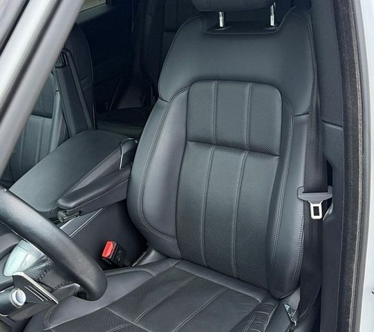 Білий Ленд Ровер Range Rover Sport, об'ємом двигуна 3 л та пробігом 38 тис. км за 55000 $, фото 26 на Automoto.ua