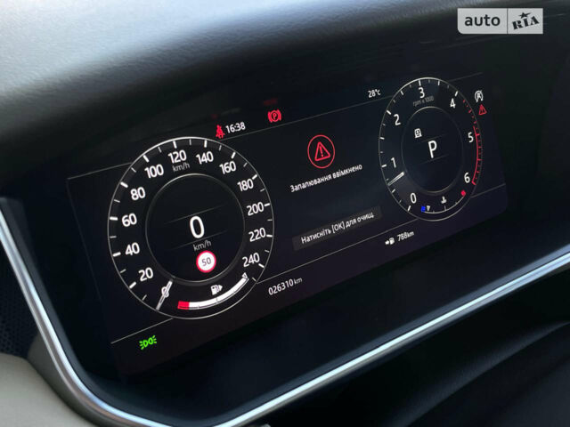 Білий Ленд Ровер Range Rover Sport, об'ємом двигуна 2.99 л та пробігом 36 тис. км за 75000 $, фото 11 на Automoto.ua