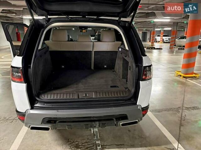 Білий Ленд Ровер Range Rover Sport, об'ємом двигуна 3 л та пробігом 78 тис. км за 65000 $, фото 13 на Automoto.ua