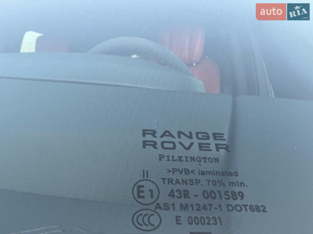 Білий Ленд Ровер Range Rover Sport, об'ємом двигуна 3 л та пробігом 40 тис. км за 72999 $, фото 11 на Automoto.ua
