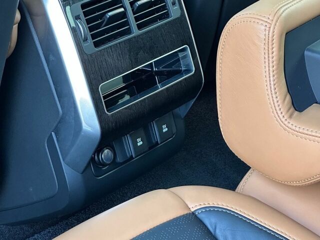 Білий Ленд Ровер Range Rover Sport, об'ємом двигуна 3 л та пробігом 146 тис. км за 49500 $, фото 21 на Automoto.ua