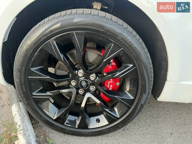 Білий Ленд Ровер Range Rover Sport, об'ємом двигуна 3 л та пробігом 40 тис. км за 72999 $, фото 10 на Automoto.ua