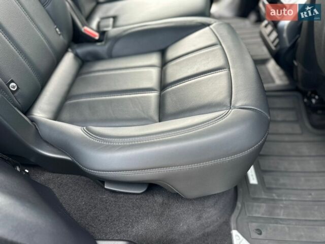 Білий Ленд Ровер Range Rover Sport, об'ємом двигуна 3 л та пробігом 159 тис. км за 42000 $, фото 43 на Automoto.ua