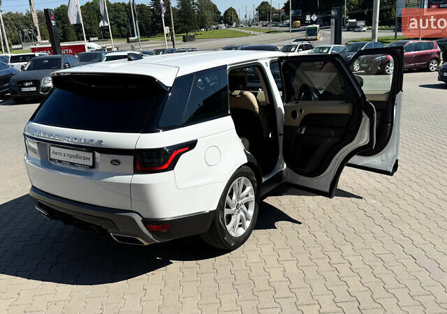 Білий Ленд Ровер Range Rover Sport, об'ємом двигуна 3 л та пробігом 39 тис. км за 75000 $, фото 9 на Automoto.ua