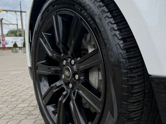 Білий Ленд Ровер Range Rover Sport, об'ємом двигуна 3 л та пробігом 38 тис. км за 55000 $, фото 14 на Automoto.ua