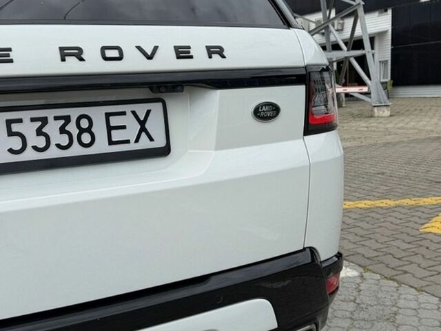 Білий Ленд Ровер Range Rover Sport, об'ємом двигуна 3 л та пробігом 38 тис. км за 55000 $, фото 18 на Automoto.ua