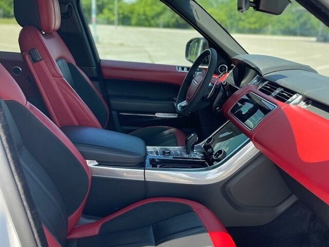 Білий Ленд Ровер Range Rover Sport, об'ємом двигуна 3 л та пробігом 134 тис. км за 55000 $, фото 33 на Automoto.ua