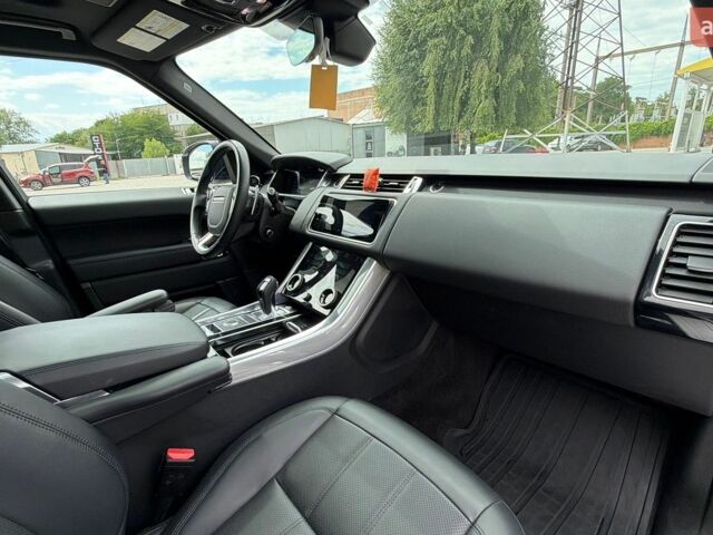 Білий Ленд Ровер Range Rover Sport, об'ємом двигуна 3 л та пробігом 38 тис. км за 55000 $, фото 54 на Automoto.ua