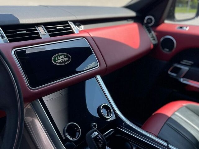 Білий Ленд Ровер Range Rover Sport, об'ємом двигуна 3 л та пробігом 134 тис. км за 55000 $, фото 45 на Automoto.ua
