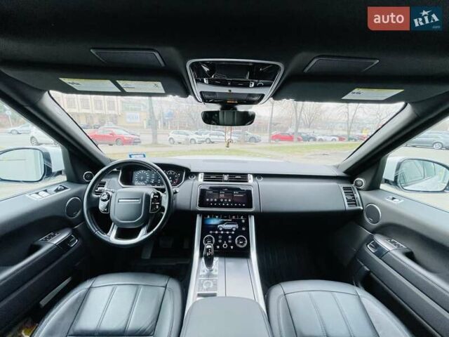 Білий Ленд Ровер Range Rover Sport, об'ємом двигуна 3 л та пробігом 58 тис. км за 68000 $, фото 2 на Automoto.ua