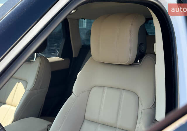 Білий Ленд Ровер Range Rover Sport, об'ємом двигуна 3 л та пробігом 39 тис. км за 75000 $, фото 58 на Automoto.ua