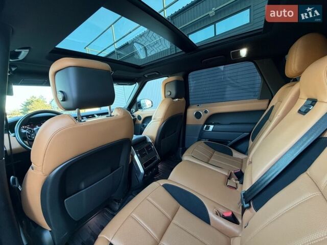 Белый Ленд Ровер Рендж Ровер Спорт, объемом двигателя 3 л и пробегом 77 тыс. км за 77000 $, фото 8 на Automoto.ua
