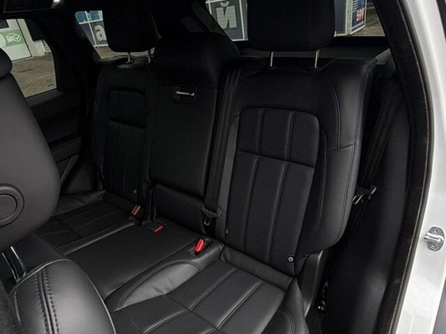 Білий Ленд Ровер Range Rover Sport, об'ємом двигуна 3 л та пробігом 38 тис. км за 55000 $, фото 33 на Automoto.ua