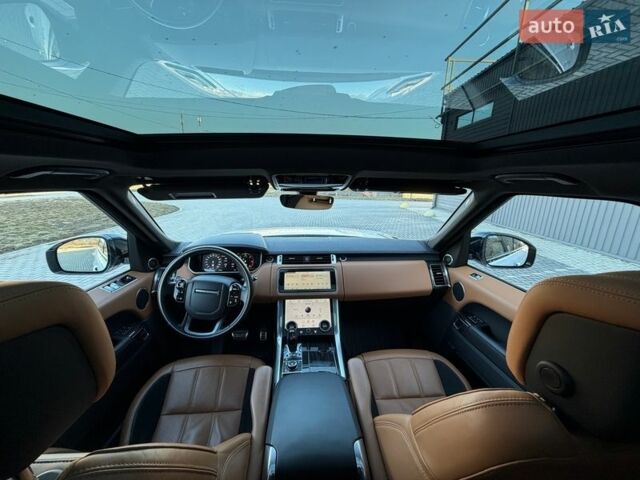 Белый Ленд Ровер Рендж Ровер Спорт, объемом двигателя 3 л и пробегом 77 тыс. км за 77000 $, фото 5 на Automoto.ua