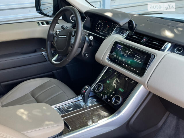 Білий Ленд Ровер Range Rover Sport, об'ємом двигуна 2.99 л та пробігом 36 тис. км за 75000 $, фото 8 на Automoto.ua