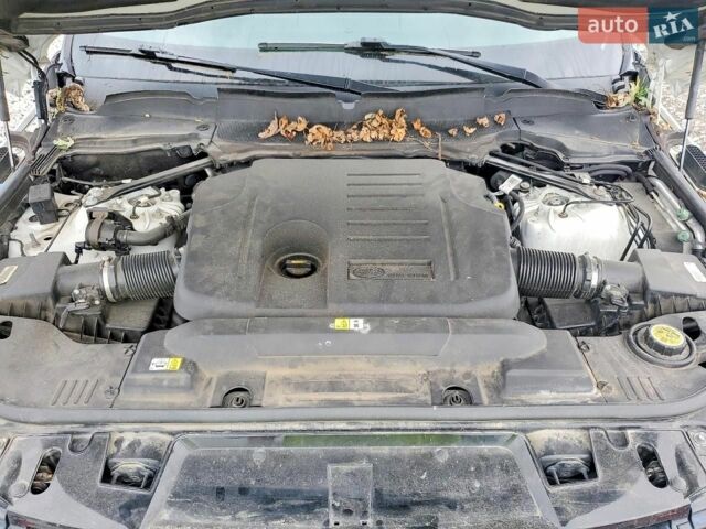 Білий Ленд Ровер Range Rover Sport, об'ємом двигуна 3 л та пробігом 100 тис. км за 35000 $, фото 3 на Automoto.ua