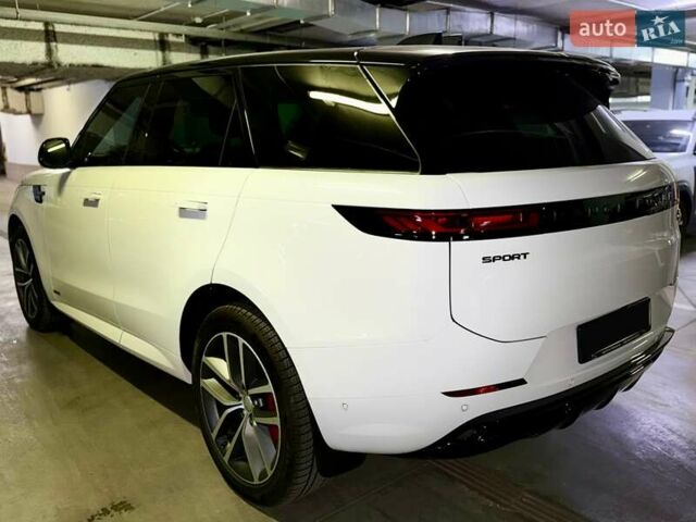 Белый Ленд Ровер Рендж Ровер Спорт, объемом двигателя 3 л и пробегом 53 тыс. км за 123999 $, фото 4 на Automoto.ua