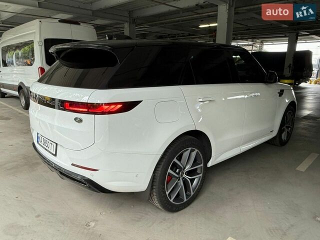 Білий Ленд Ровер Range Rover Sport, об'ємом двигуна 3 л та пробігом 55 тис. км за 119000 $, фото 4 на Automoto.ua