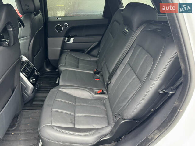 Белый Ленд Ровер Рендж Ровер Спорт, объемом двигателя 3 л и пробегом 48 тыс. км за 35500 $, фото 7 на Automoto.ua