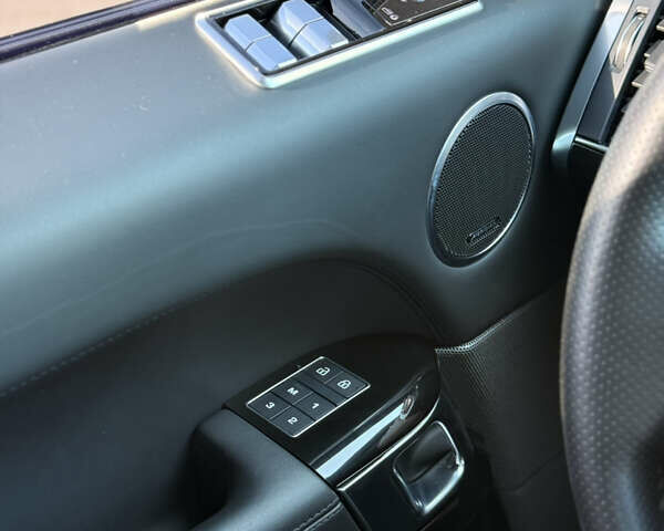 Білий Ленд Ровер Range Rover Sport, об'ємом двигуна 5 л та пробігом 32 тис. км за 94999 $, фото 11 на Automoto.ua