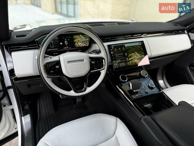 Белый Ленд Ровер Рендж Ровер Спорт, объемом двигателя 3 л и пробегом 46 тыс. км за 115900 $, фото 32 на Automoto.ua