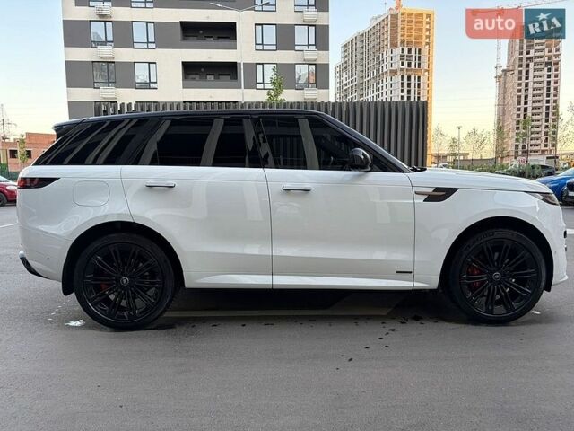 Білий Ленд Ровер Range Rover Sport, об'ємом двигуна 3 л та пробігом 53 тис. км за 129333 $, фото 18 на Automoto.ua