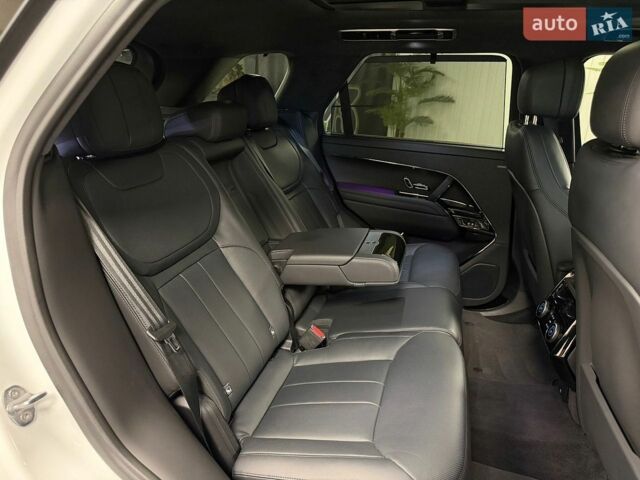 Білий Ленд Ровер Range Rover Sport, об'ємом двигуна 3 л та пробігом 55 тис. км за 118000 $, фото 51 на Automoto.ua