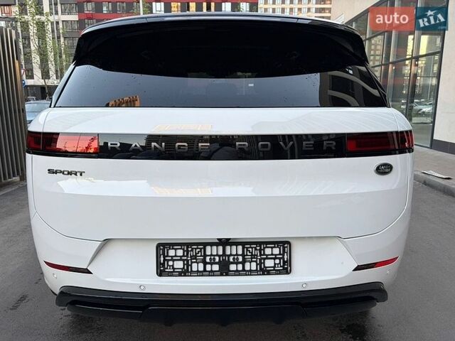 Білий Ленд Ровер Range Rover Sport, об'ємом двигуна 3 л та пробігом 53 тис. км за 129333 $, фото 17 на Automoto.ua