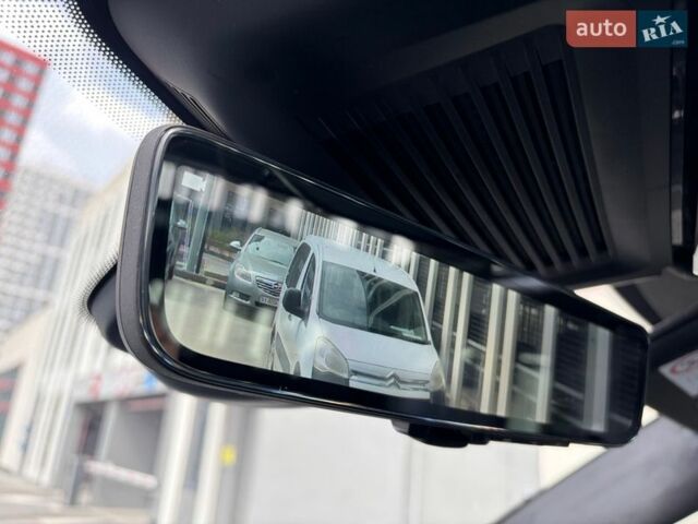 Білий Ленд Ровер Range Rover Sport, об'ємом двигуна 3 л та пробігом 53 тис. км за 128888 $, фото 79 на Automoto.ua