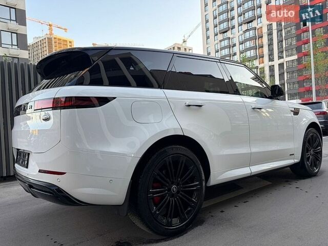 Білий Ленд Ровер Range Rover Sport, об'ємом двигуна 3 л та пробігом 53 тис. км за 129333 $, фото 16 на Automoto.ua