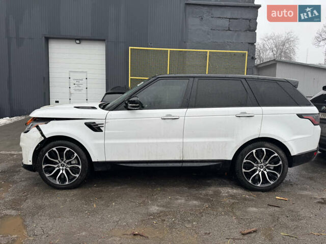 Белый Ленд Ровер Рендж Ровер Спорт, объемом двигателя 3 л и пробегом 48 тыс. км за 35500 $, фото 2 на Automoto.ua