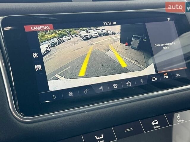 Білий Ленд Ровер Range Rover Sport, об'ємом двигуна 3 л та пробігом 43 тис. км за 16700 $, фото 17 на Automoto.ua
