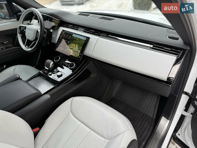 Белый Ленд Ровер Рендж Ровер Спорт, объемом двигателя 3 л и пробегом 46 тыс. км за 115900 $, фото 69 на Automoto.ua