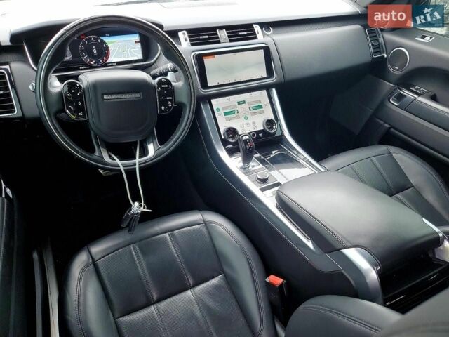 Білий Ленд Ровер Range Rover Sport, об'ємом двигуна 3 л та пробігом 100 тис. км за 35000 $, фото 6 на Automoto.ua