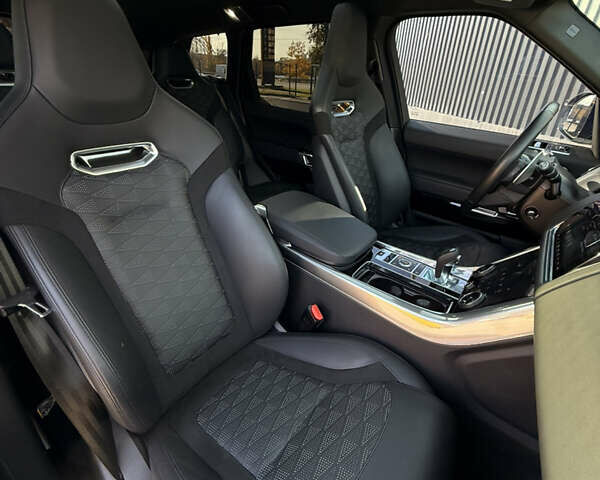 Білий Ленд Ровер Range Rover Sport, об'ємом двигуна 5 л та пробігом 32 тис. км за 94999 $, фото 14 на Automoto.ua