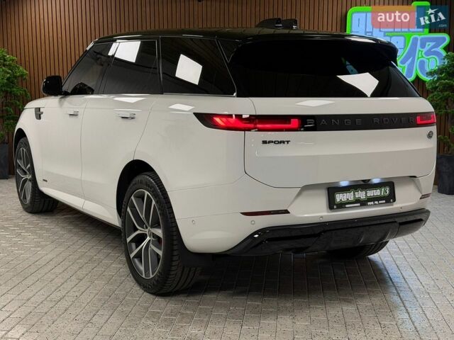 Білий Ленд Ровер Range Rover Sport, об'ємом двигуна 3 л та пробігом 55 тис. км за 118000 $, фото 59 на Automoto.ua