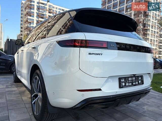 Білий Ленд Ровер Range Rover Sport, об'ємом двигуна 3 л та пробігом 53 тис. км за 128888 $, фото 143 на Automoto.ua