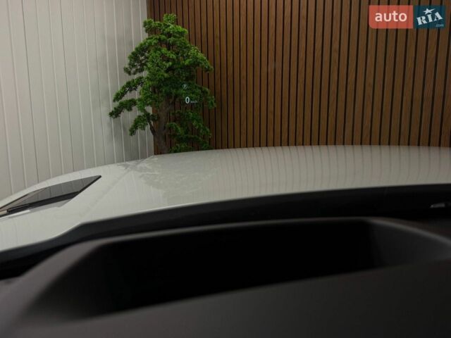 Білий Ленд Ровер Range Rover Sport, об'ємом двигуна 3 л та пробігом 55 тис. км за 118000 $, фото 25 на Automoto.ua