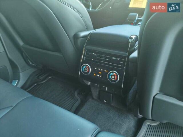 Білий Ленд Ровер Range Rover Sport, об'ємом двигуна 3 л та пробігом 53 тис. км за 125000 $, фото 36 на Automoto.ua