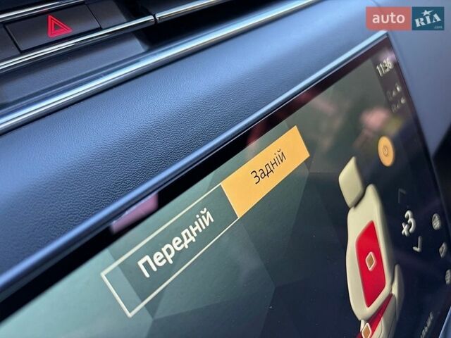 Білий Ленд Ровер Range Rover Sport, об'ємом двигуна 3 л та пробігом 53 тис. км за 128888 $, фото 83 на Automoto.ua