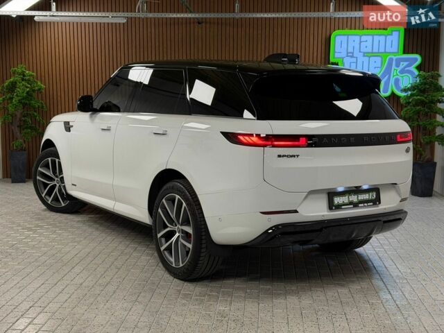 Білий Ленд Ровер Range Rover Sport, об'ємом двигуна 3 л та пробігом 55 тис. км за 118000 $, фото 57 на Automoto.ua