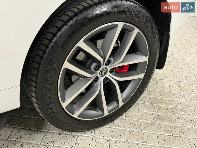 Білий Ленд Ровер Range Rover Sport, об'ємом двигуна 3 л та пробігом 55 тис. км за 118000 $, фото 70 на Automoto.ua