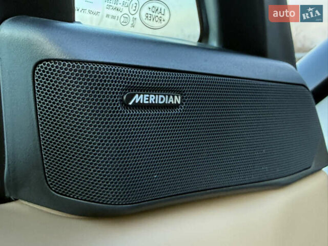 Белый Ленд Ровер Рендж Ровер Спорт, объемом двигателя 3 л и пробегом 95 тыс. км за 98000 $, фото 23 на Automoto.ua