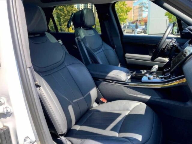 Білий Ленд Ровер Range Rover Sport, об'ємом двигуна 3 л та пробігом 19 тис. км за 27985 $, фото 7 на Automoto.ua