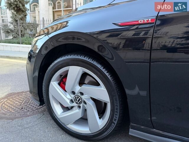 Білий Ленд Ровер Range Rover Sport, об'ємом двигуна 3 л та пробігом 21 тис. км за 55050 $, фото 3 на Automoto.ua