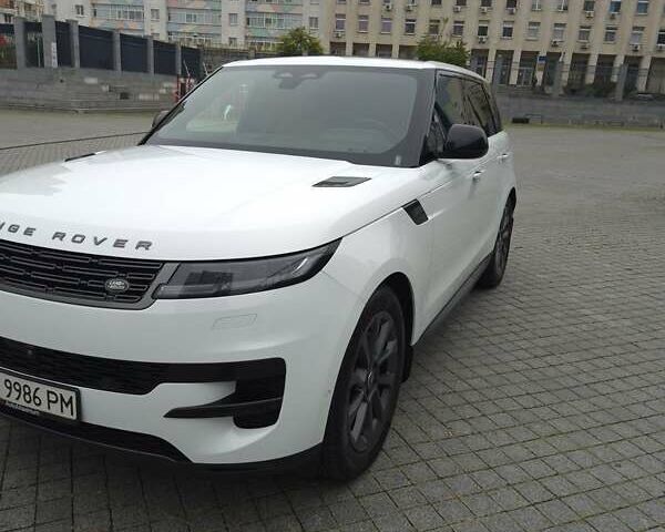 Ленд Ровер Рендж Ровер Спорт 2023 в Киеве на Automoto.ua Белый Ленд Ровер Рендж Ровер Спорт, объемом двигателя 3 л и пробегом 90 тыс. км за 94999 $, фото 3 на Automoto.ua