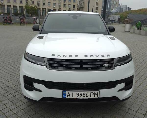 Ленд Ровер Рендж Ровер Спорт 2023 в Киеве на Automoto.ua Белый Ленд Ровер Рендж Ровер Спорт, объемом двигателя 3 л и пробегом 90 тыс. км за 94999 $, фото 2 на Automoto.ua