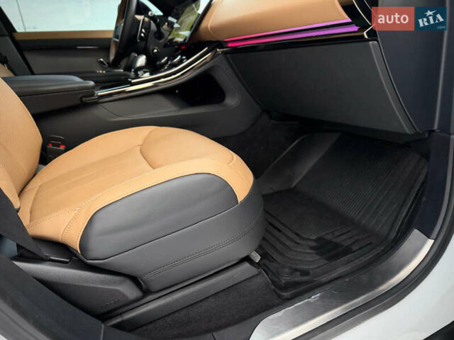 Белый Ленд Ровер Рендж Ровер Спорт, объемом двигателя 3 л и пробегом 13 тыс. км за 128800 $, фото 58 на Automoto.ua